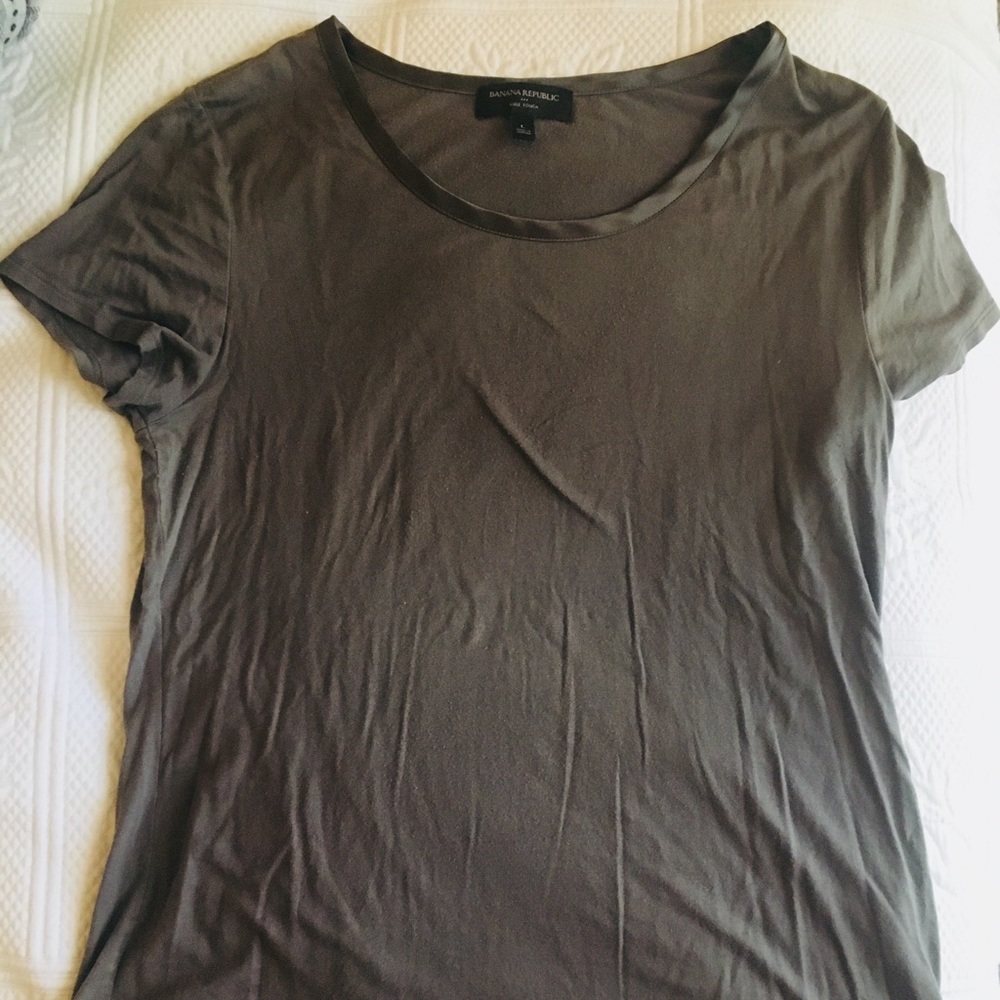 Grey Short Sleeve T shirt • Banana Republic